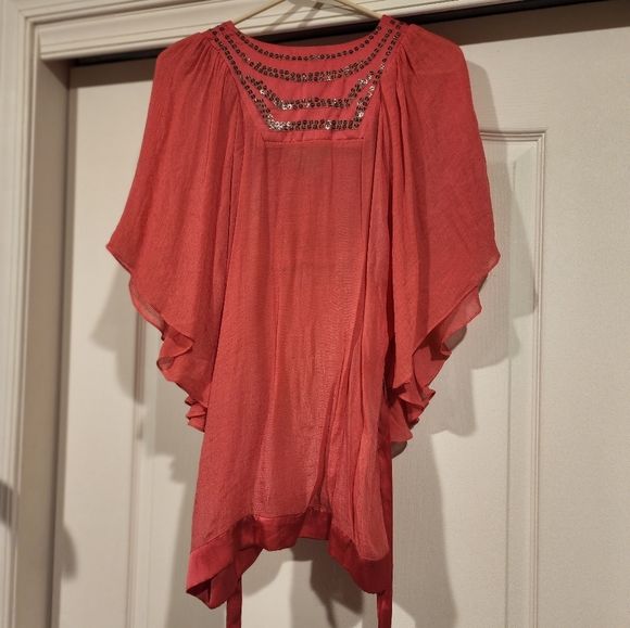 BEBE Pink Flowy Top - Picture 3 of 3